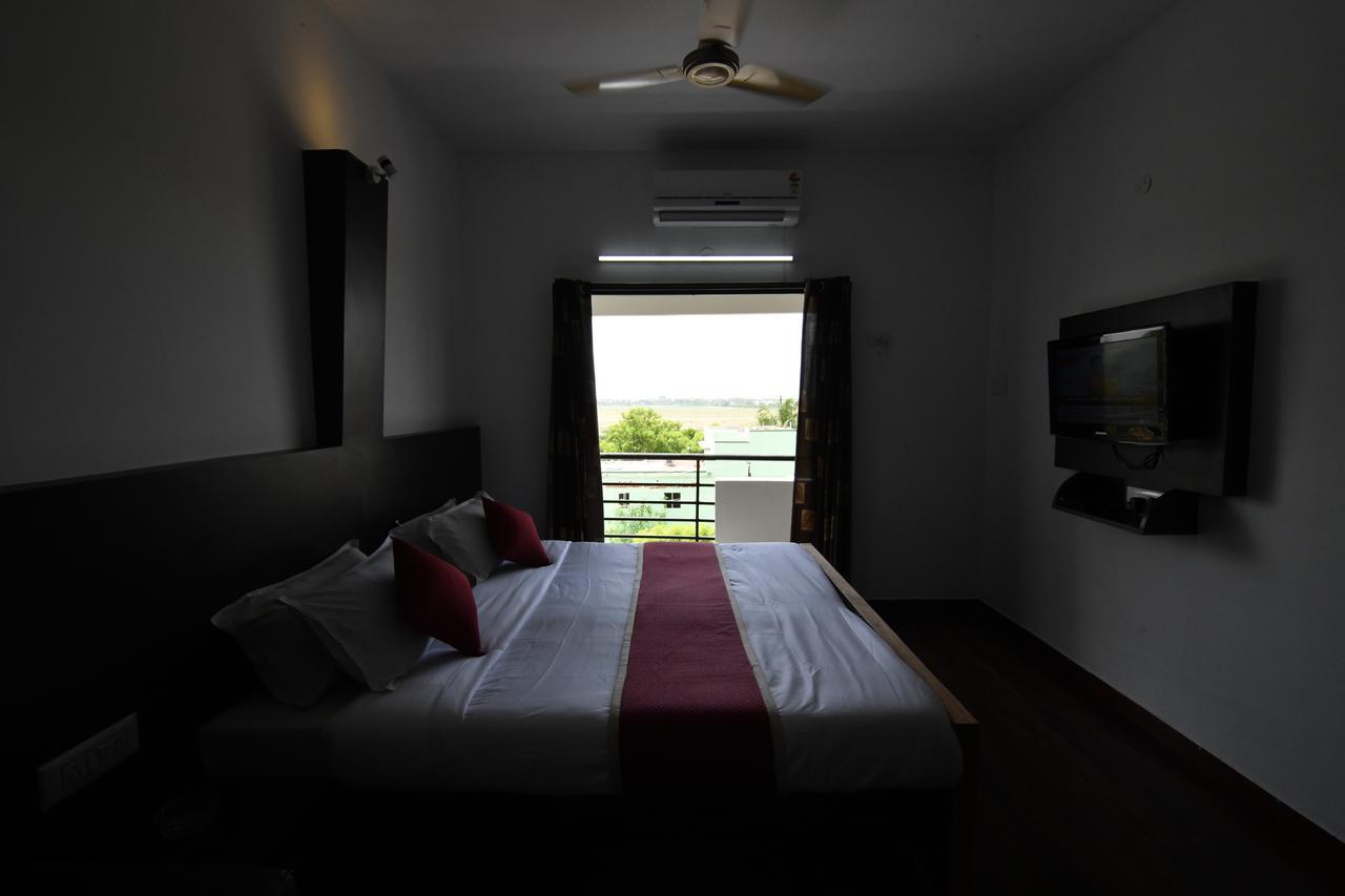 Lake View Hotel Madurai Exterior foto